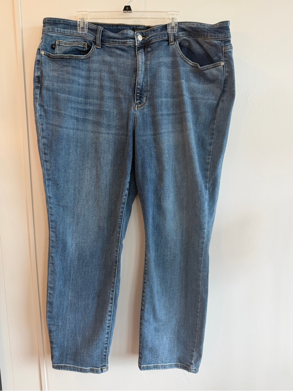 Judy Blue Slim Fit Jeans 24W Medium Wash Stretch Denim Plus Size